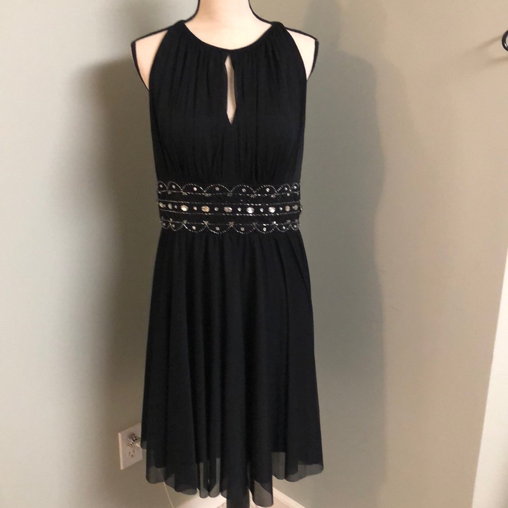 Black Evening Formal Dress size 14 - Picture 3 of 9